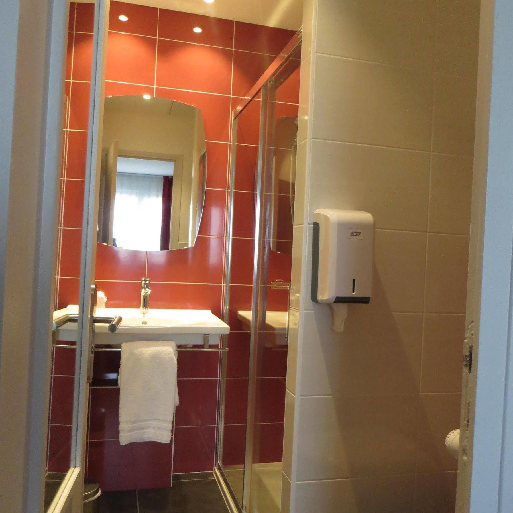 Brit Hotel Dijon Hermes Couchey Exterior foto